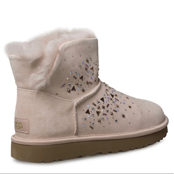 🆕 Rare UGG | Mini Boots | Galaxy Swarovski Bling | NWT - Picture 5 of 10